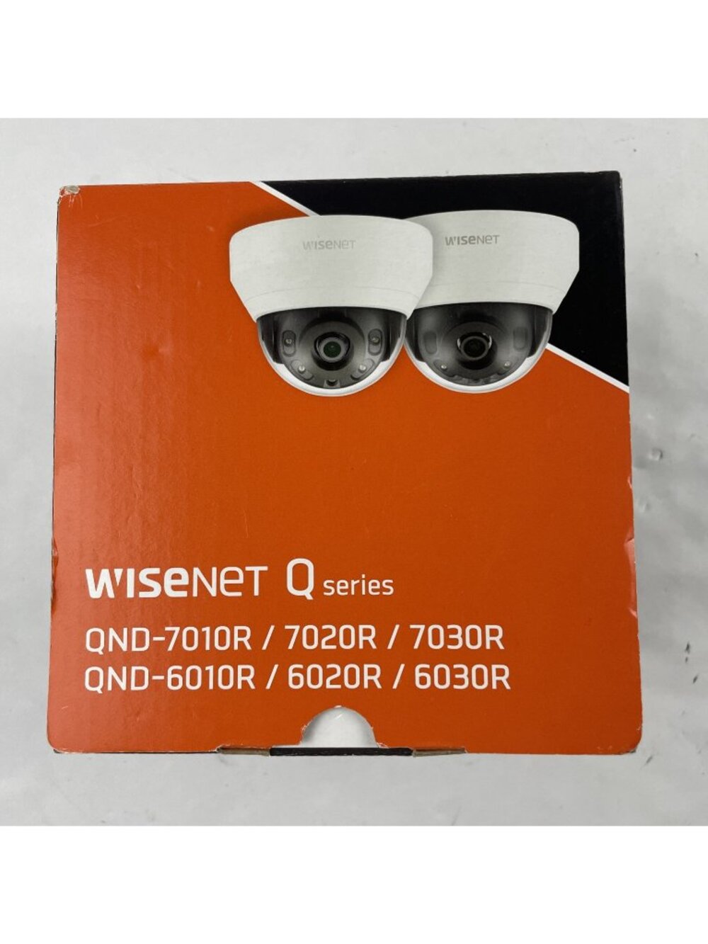 Wisenet QND-7010R Network Camera 4MP Hallway View Micro SD Slot 90/270 Rotation